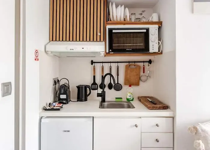 Euphoria & Deluxe アパート