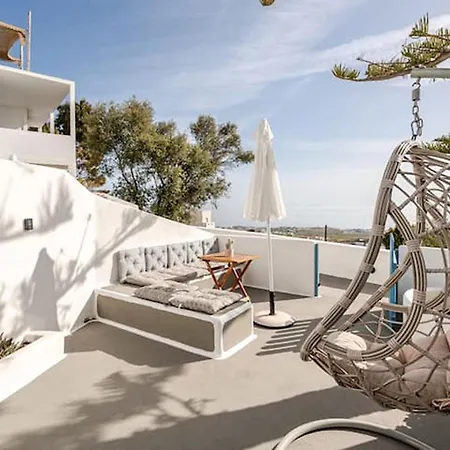 Euphoria & Deluxe Lejlighed Fira (Santorini)